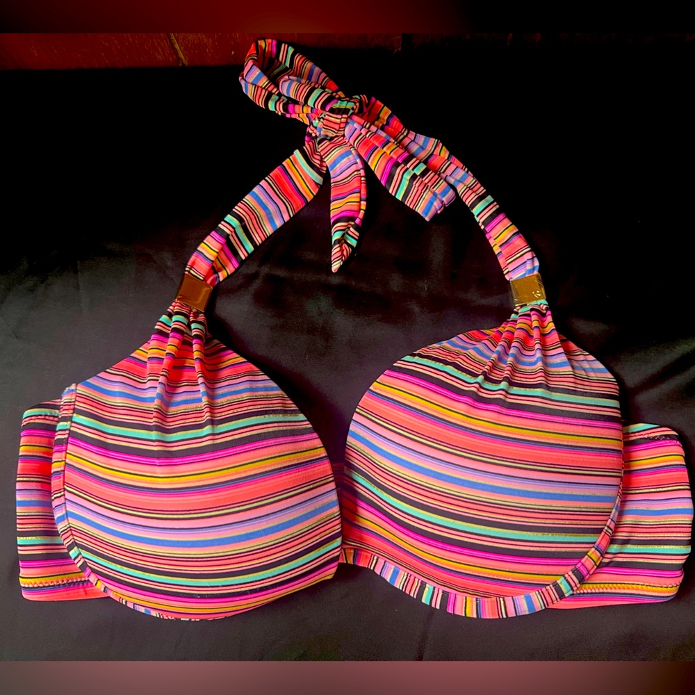 Victoria’s Secret bikini top and bottom